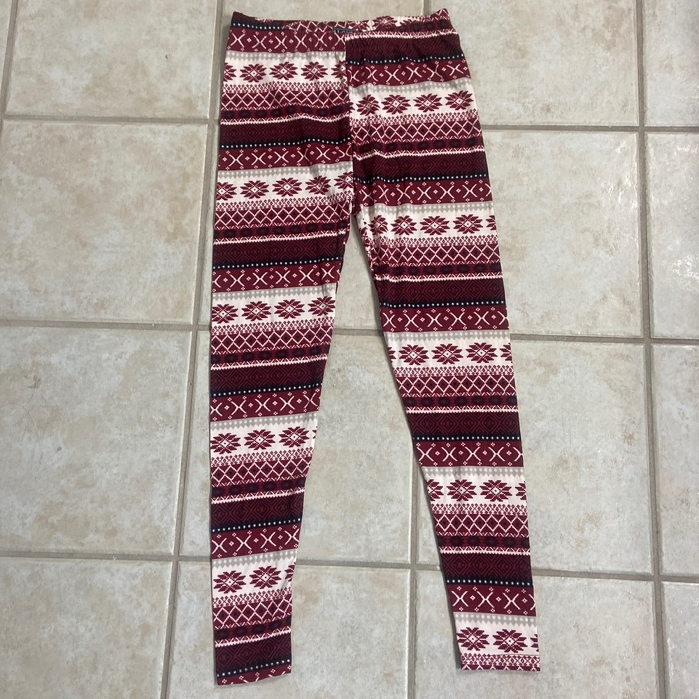 Size small/medium holiday leggings